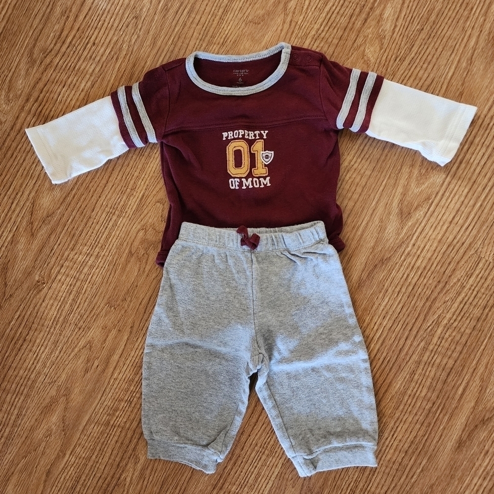 Carter's long sleeve onesie and grey pant 2 piece outfit Size 6 mo